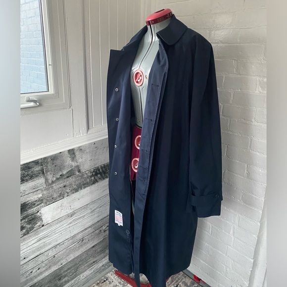 British style trench coat /overcoat - Picture 5 of 9